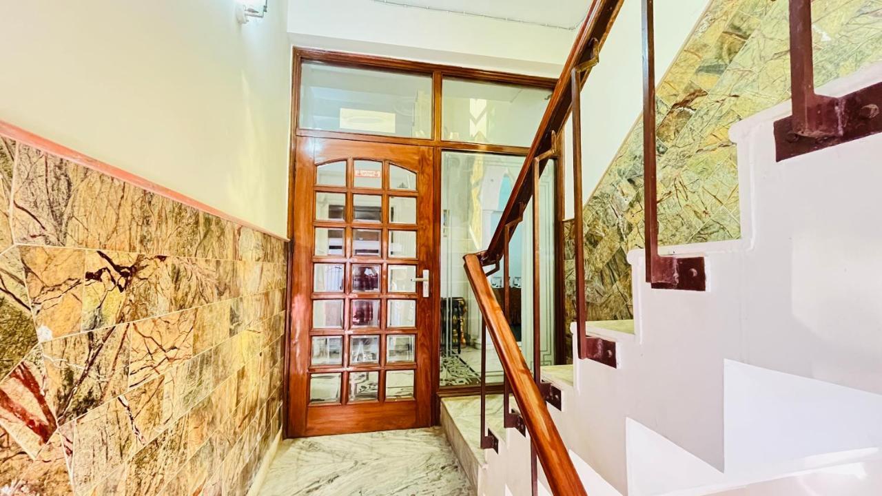 Hotel Starline Sector 28 Gurgaon Exterior photo